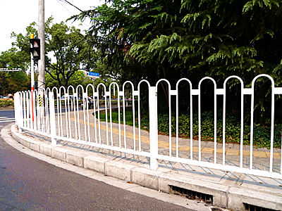 京式道路护栏 - 伟德国际图片2