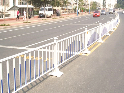 市政道路护栏 - 伟德国际图片3