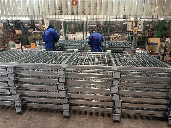 郑州阳台护栏 - 伟德国际图片3